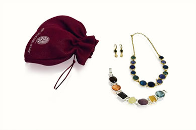 Empaque de joyería en yute